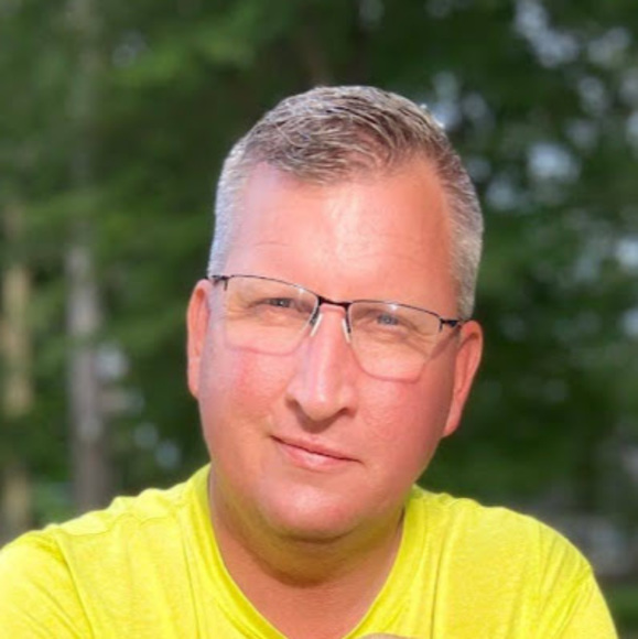 Meet your Posher, Lee - Picture 1 of 1